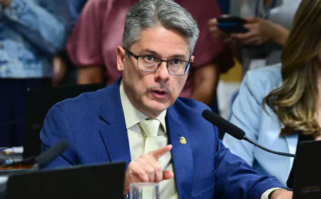 Senador Alessandro defende isenção do Imposto de Renda e taxação de grandes fortunas: “um passo consistente para um Brasil mais justo”