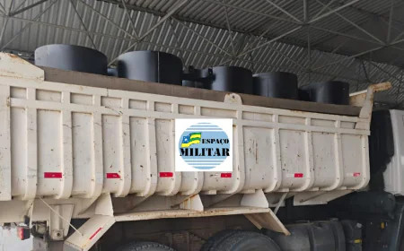 COMPANHIA FAZENDÁRIA E SEFAZ FLAGRAM VEÍCULO DE CARGA TRANSPORTANDO MAQUINÁRIO SEM NOTA FISCAL NO POVOADO PEDRA BRANCA, EM LARANJEIRAS.