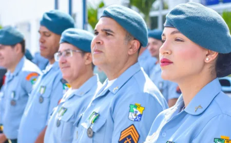 POLÍCIA MILITAR DO ESTADO DE SERGIPE HOMENAGEIA PROFISSIONAIS COM OUTORGA DE MEDALHAS.