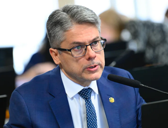 Alessandro Vieira reforça combate ao crime com relatório que endurece penas e traz mudanças em audiências de custódia