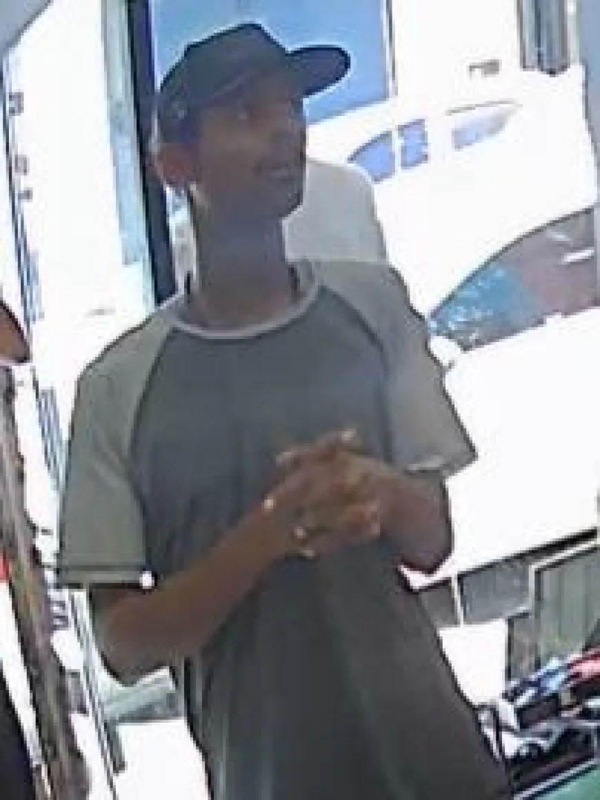 POLICIA CIVIL DIVULGA IMAGEM DE HOMEM INVESTIGADO POR IMPORTUNAÇÃO SEXUAL NO CENTRO DE ARACAJU.