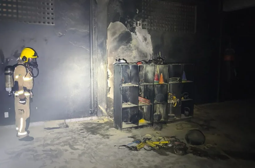 BOMBEIROS ATENDEM OCORRÊNCIA DE PRINCÍPIO DE INCÊNDIO EM ACADEMIA EM ARACAJU.