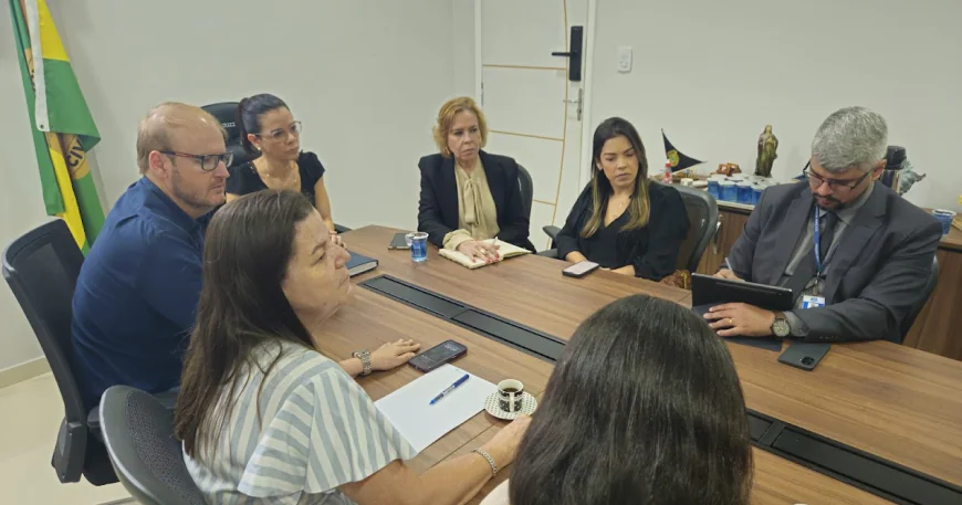 REUNIÃO DEFINE ESTRATÉGIAS PARA FISCALIZAR VENDAS DE BEBIDAS ALCOÓLICAS NO CIRCUITO DO PRÉ-CAJU 2025.