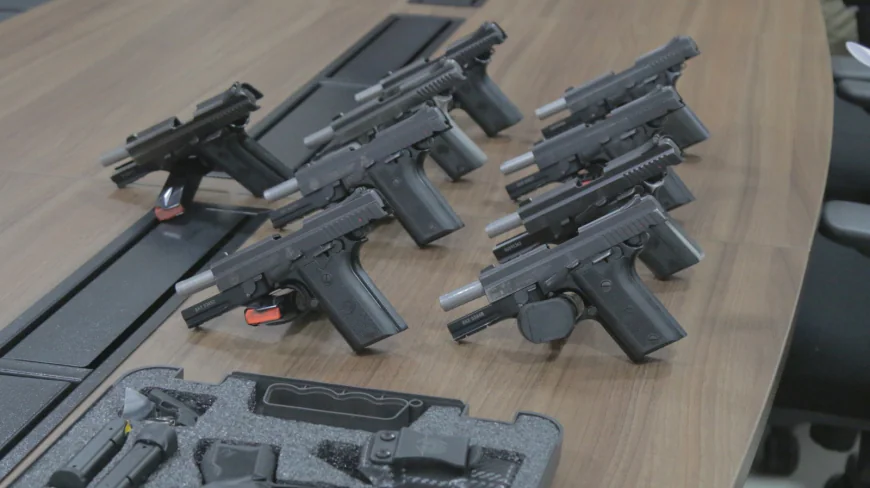 SSP/SE doa pistolas para reforçar a segurança na Justiça Federal de Sergipe