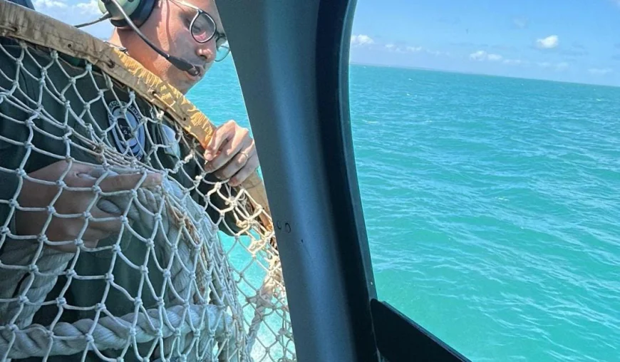 COPO É ENCONTRADO EM ALTO-MAR DURANTE BUSCAS POR JOVEM DESAPARECIDO NA BARRA DOS COQUEIROS. GTA E CORPO DE BOMBEIROS PARTICIPARAM DA AÇÃO.