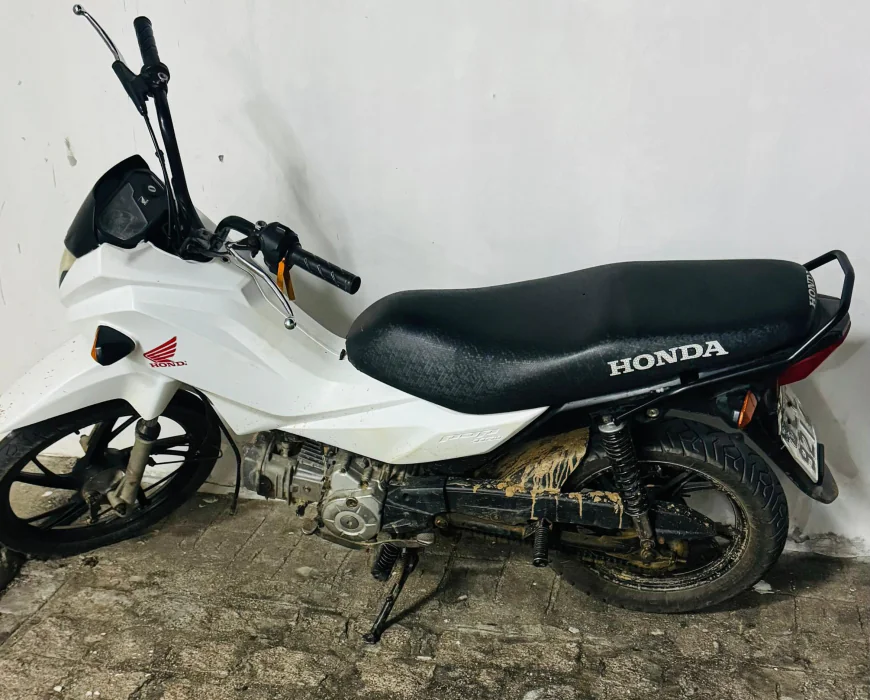 Polícia Civil apreende motocicleta após condutor praticar direção perigosa em Porto da Folha